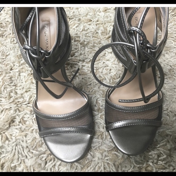 Bcbgmaxazria Metallic heels size 8 - Picture 5 of 8